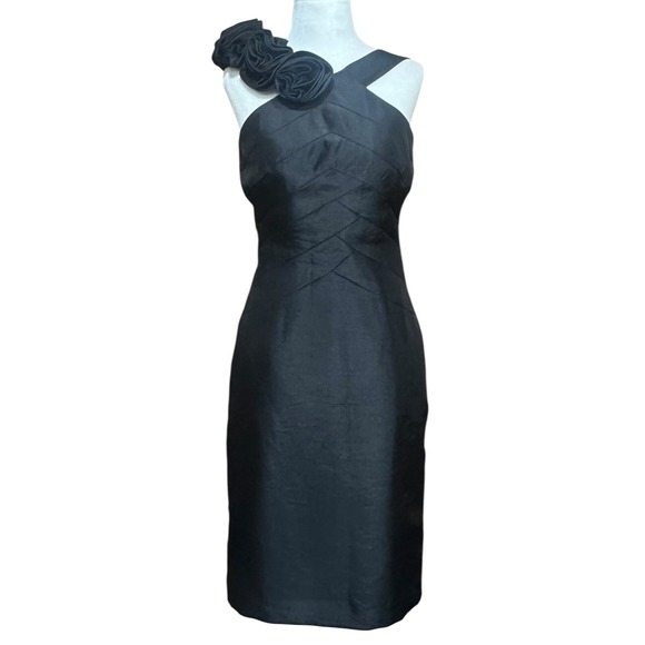 London Times Little Black Dress Cocktail Party Floral Corsage Sheath Dress SZ 4 - Picture 1 of 7